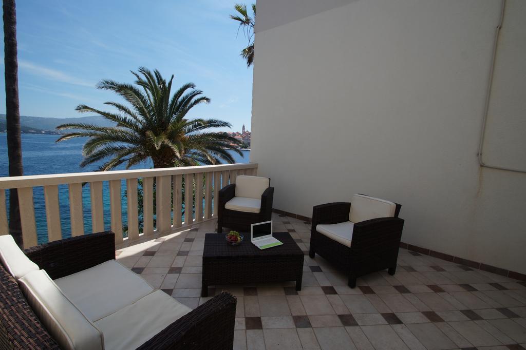 Posejdon Apartments Korčula Екстериор снимка