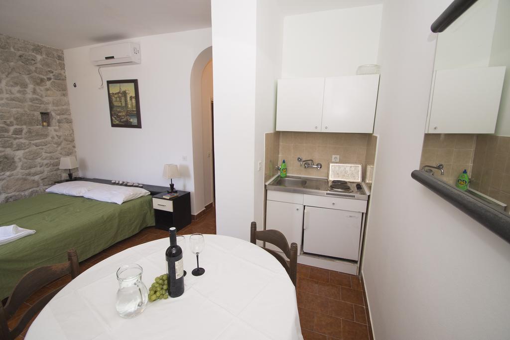 Posejdon Apartments Korčula Екстериор снимка