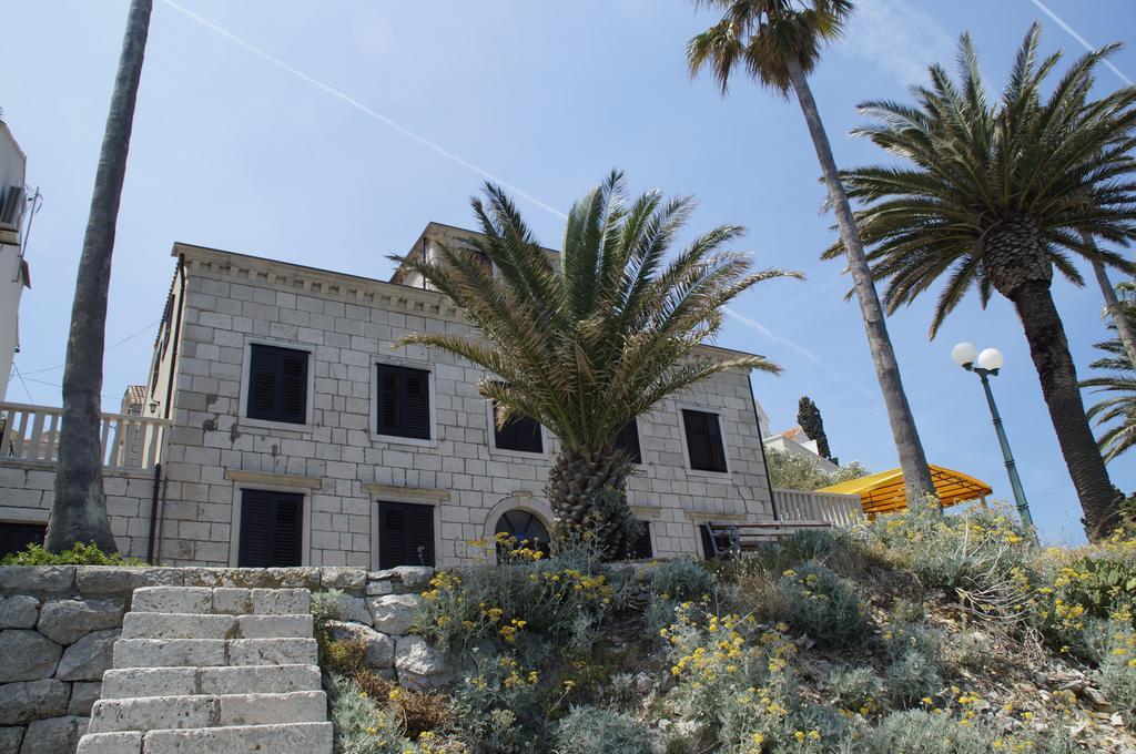 Posejdon Apartments Korčula Екстериор снимка